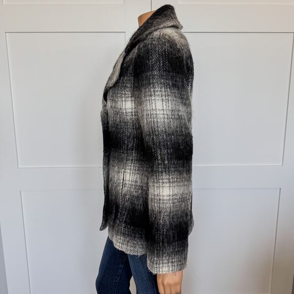 Victoria's Secret, Black & White Plaid Wool Blend Peacoat, Women’s Size 12 - Picture 6 of 14